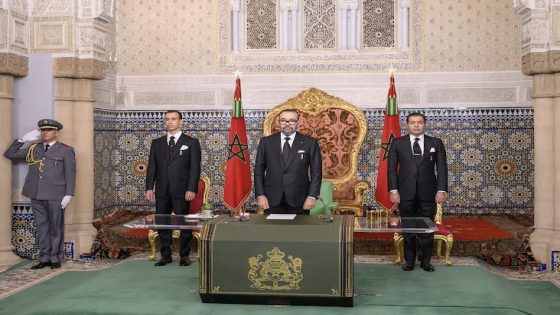 El 25º aniversario del glorioso Día del Trono. El crecimiento económico y reformas a gran escala.